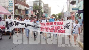 La familia volvió a marchar por el centro..