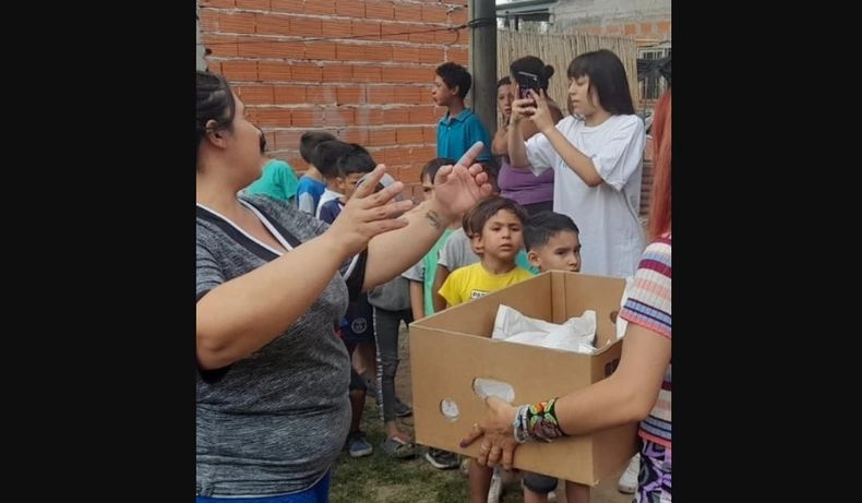 Los juguetes se repartieron en Del Viso, Presidente Derqui y La Lonja.
