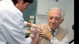 La vacunación contra la gripe A es gratuita para los grupos de riesgo..