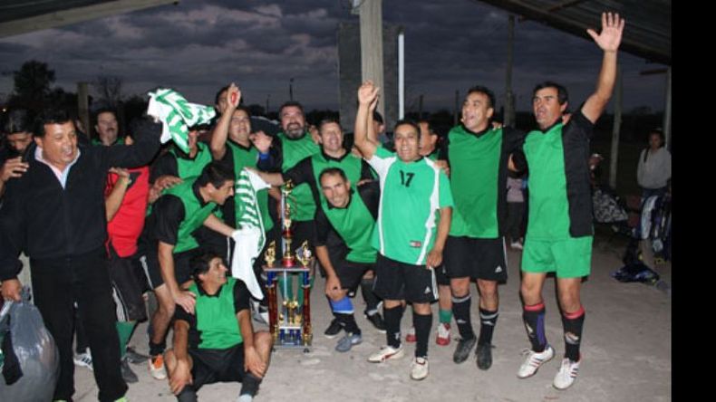 POR EL TRI. Los Verdes quiere mantenerse en el sillón del reinado..