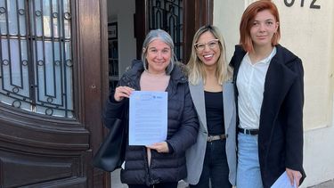 PROYECTO. Cáceres presentó la iniciativa junto a entidades proteccionistas. &nbsp;