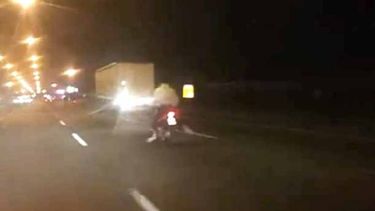 Las picadas de motos son moneda corriente en la zona..
