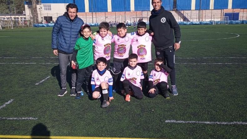 FORMACIÓN. La 2014 de los Príncipitos que enfrentaron a Alvear..