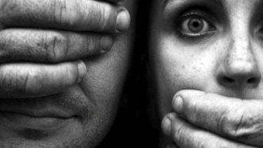 Cada día, cinco nuevas mujeres piden ayuda por violencia de género