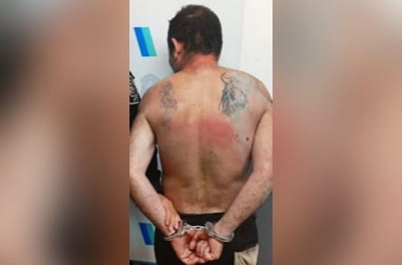 El sujeto detenido está acusado de incendiar de forma intencional un taller mecánico.&nbsp;